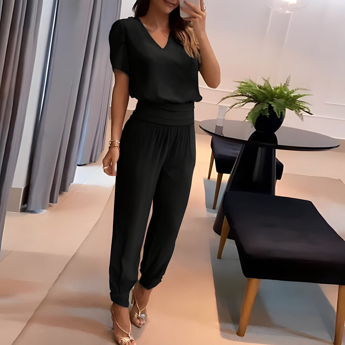 Alexandra | Women's Trendy Set with Blouse and Trousers