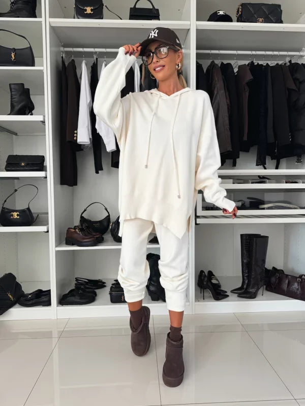 Camilla | Elegant Hooded Two-Piece Women's Set