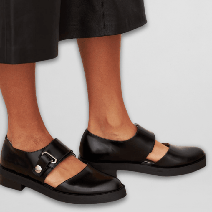 Lina | Women's Cushioned Buckle Mary Janes