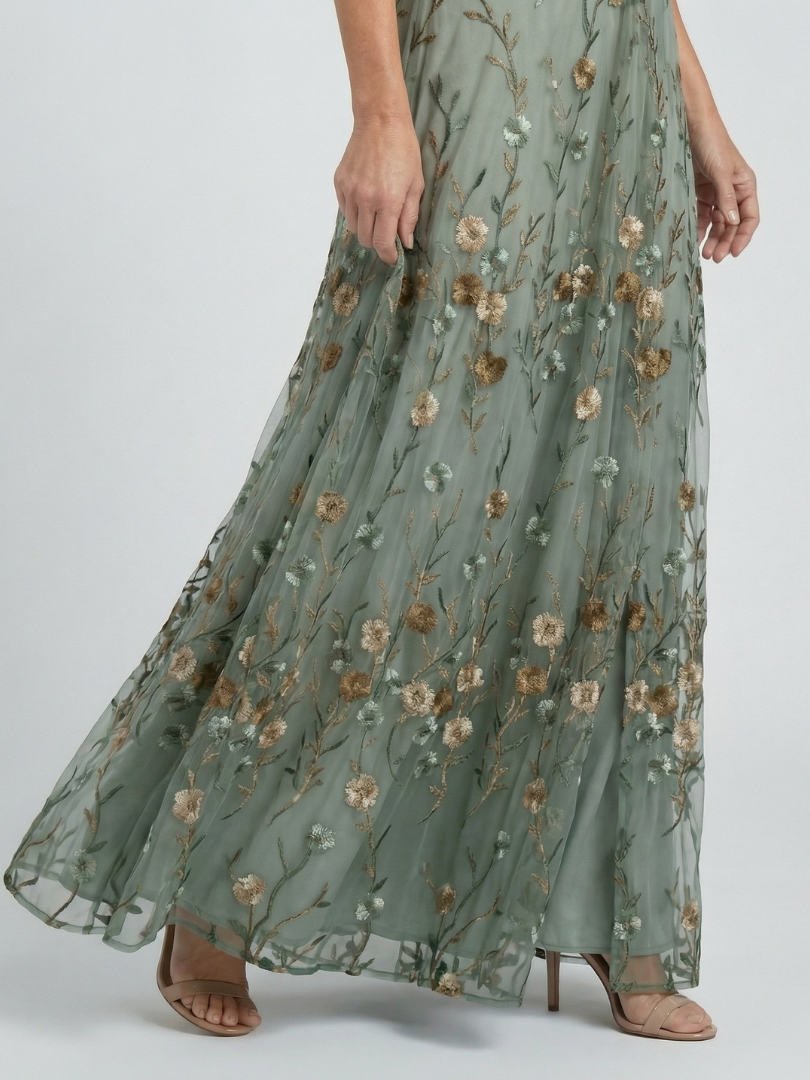 Selora | Women's Relaxed Halter Bloom Flow Maxi Dress