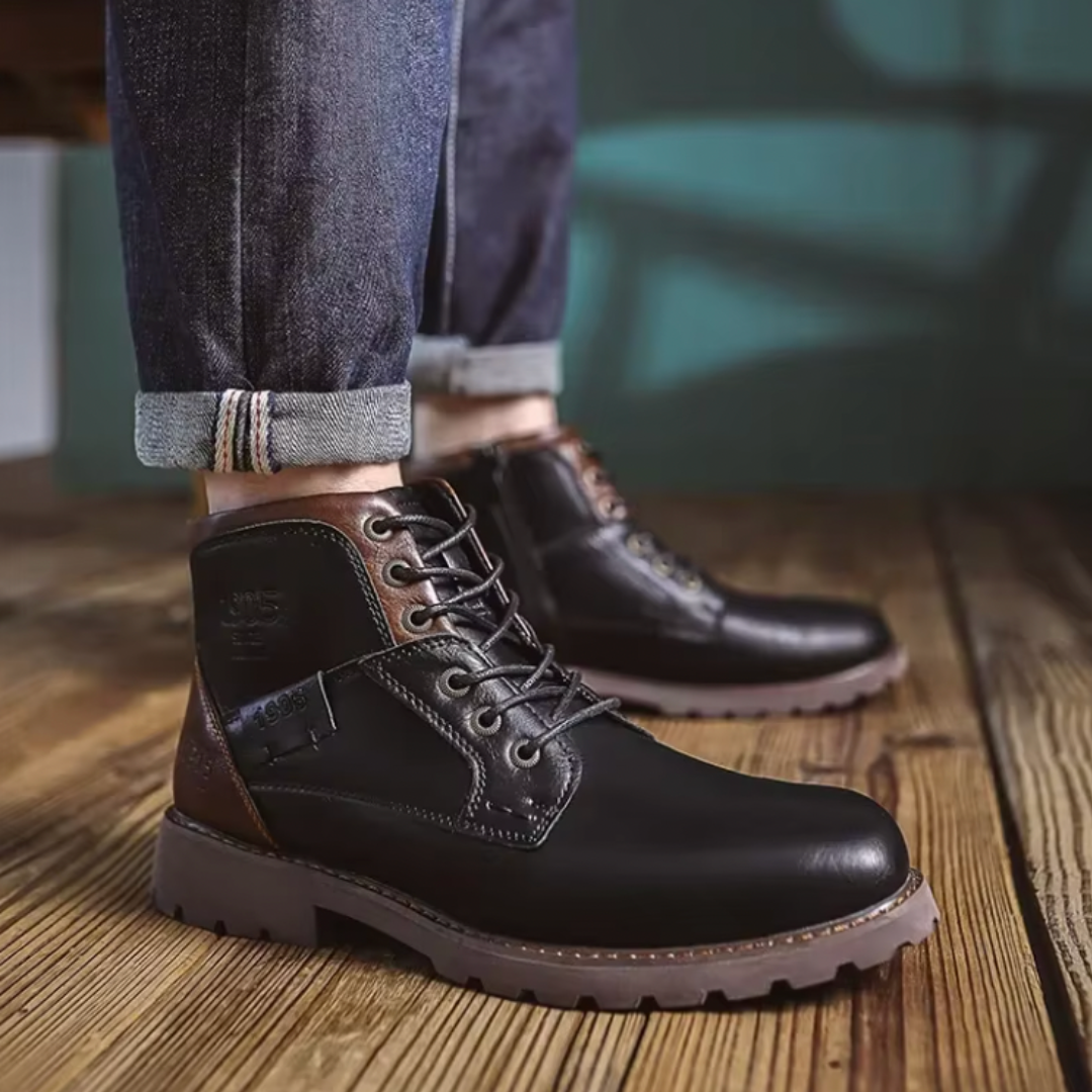 Aaron | Men's Lightweight Lace-Up Vintage Boots