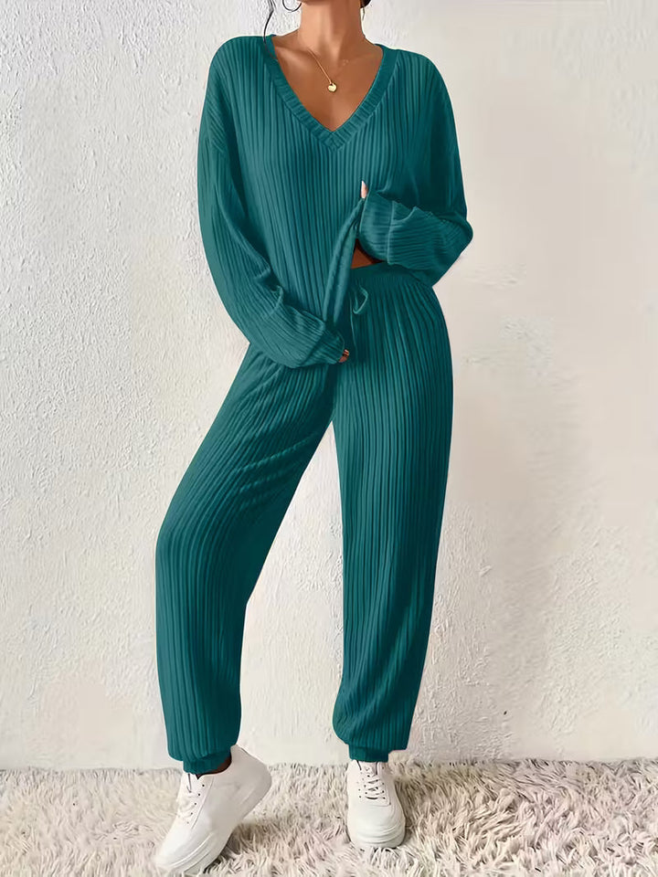 Anja | Women's Relaxed Cozy V-Neck Two-Piece Set