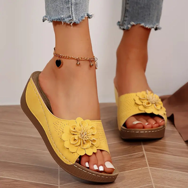 Belle | Women's Cushioned Open-Toe Floral Orthopedic Sandals with Arch Support
