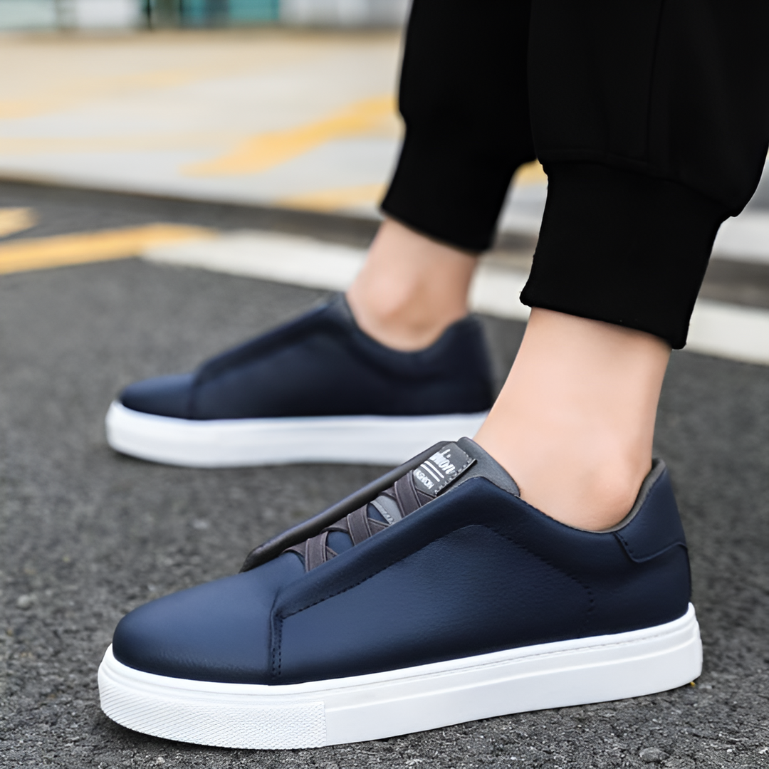 Bernardo | Men's Cushioned Lace-Up Trendy Trainers