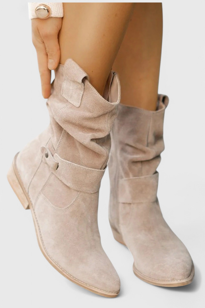 Women's Cushioned Slip-On Aira Classic Ankle Boots