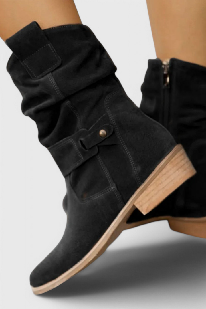 Women's Cushioned Slip-On Aira Classic Ankle Boots