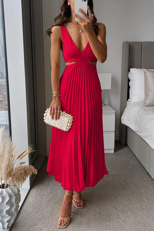Elsa | Women's Elegant Pleated Maxi Dress
