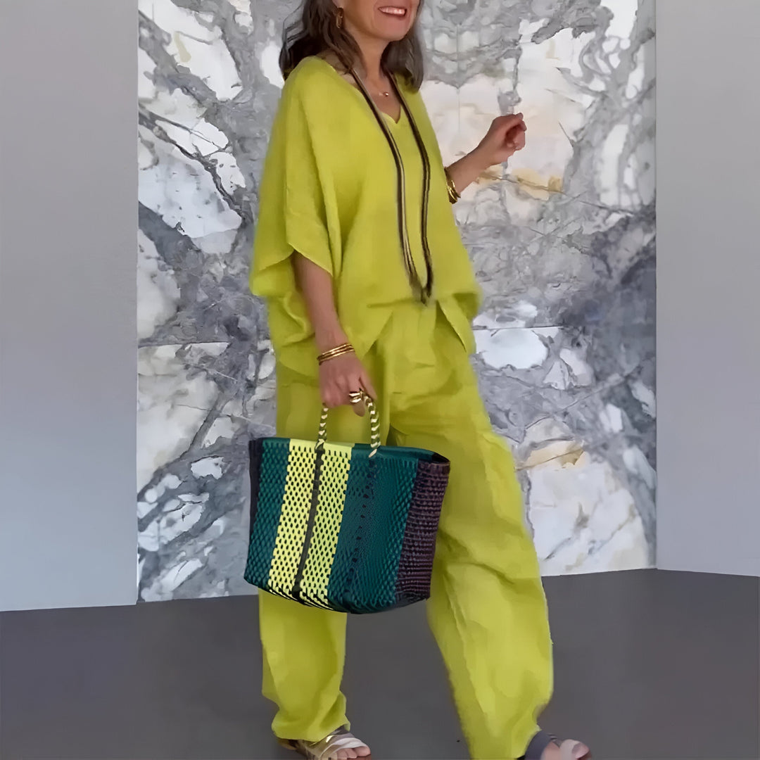 Amalia | Women's Relaxed Summer Glow Set