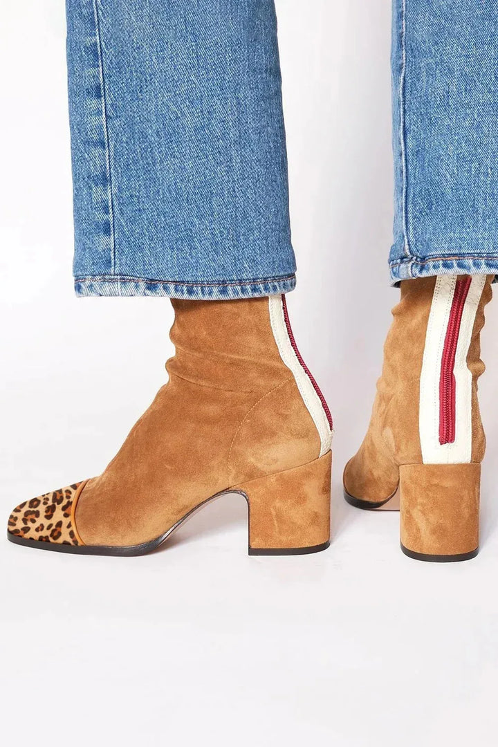 Ari | Women's Cushioned Square-Toe Elegant Boots