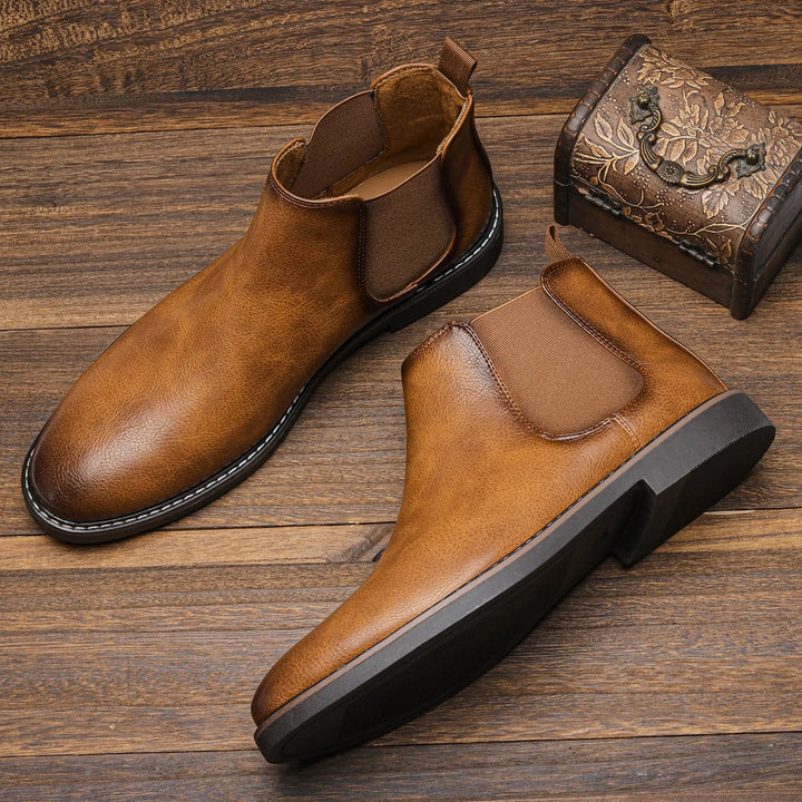 Wayne | Men's Lightweight Timeless Chelsea Boots
