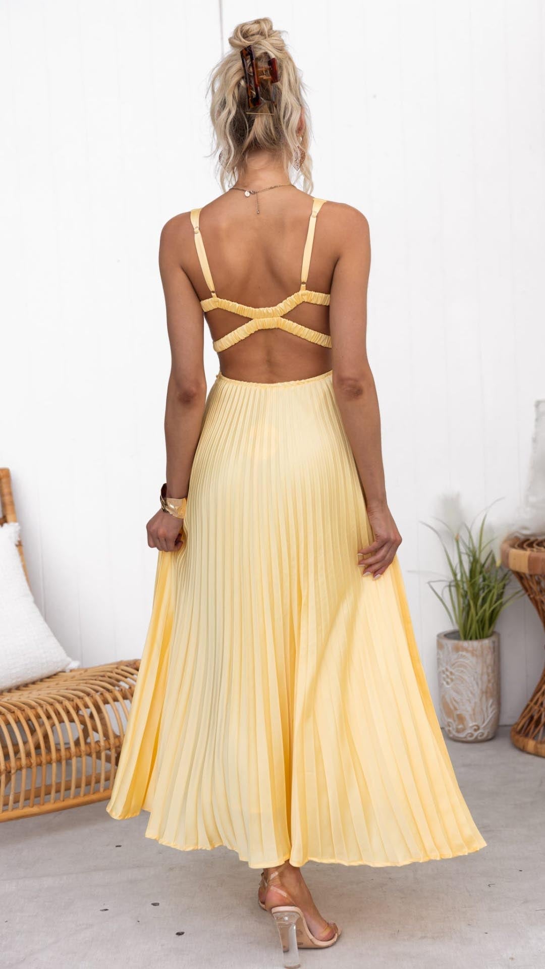 Aby | Women's Yellow Pleated V-Neck Maxi Dress