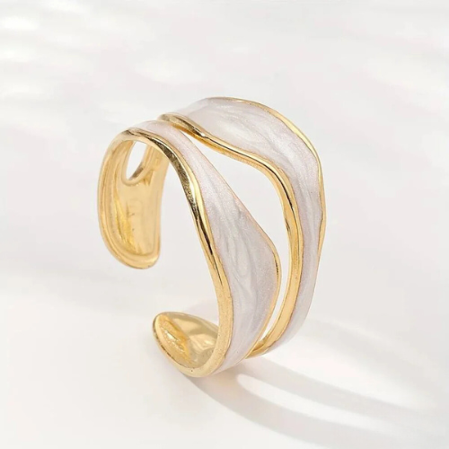 Vanesa | Vintage White Gold Ring