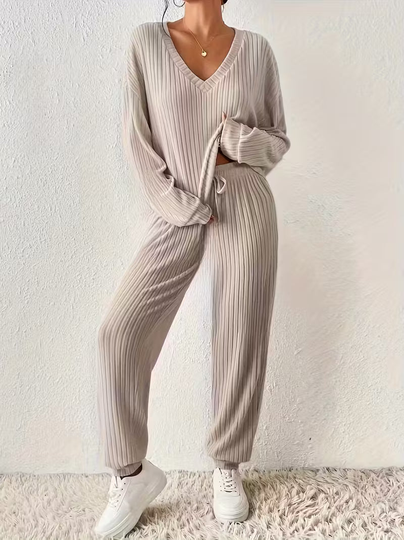 Anja | Women's Relaxed Cozy V-Neck Two-Piece Set