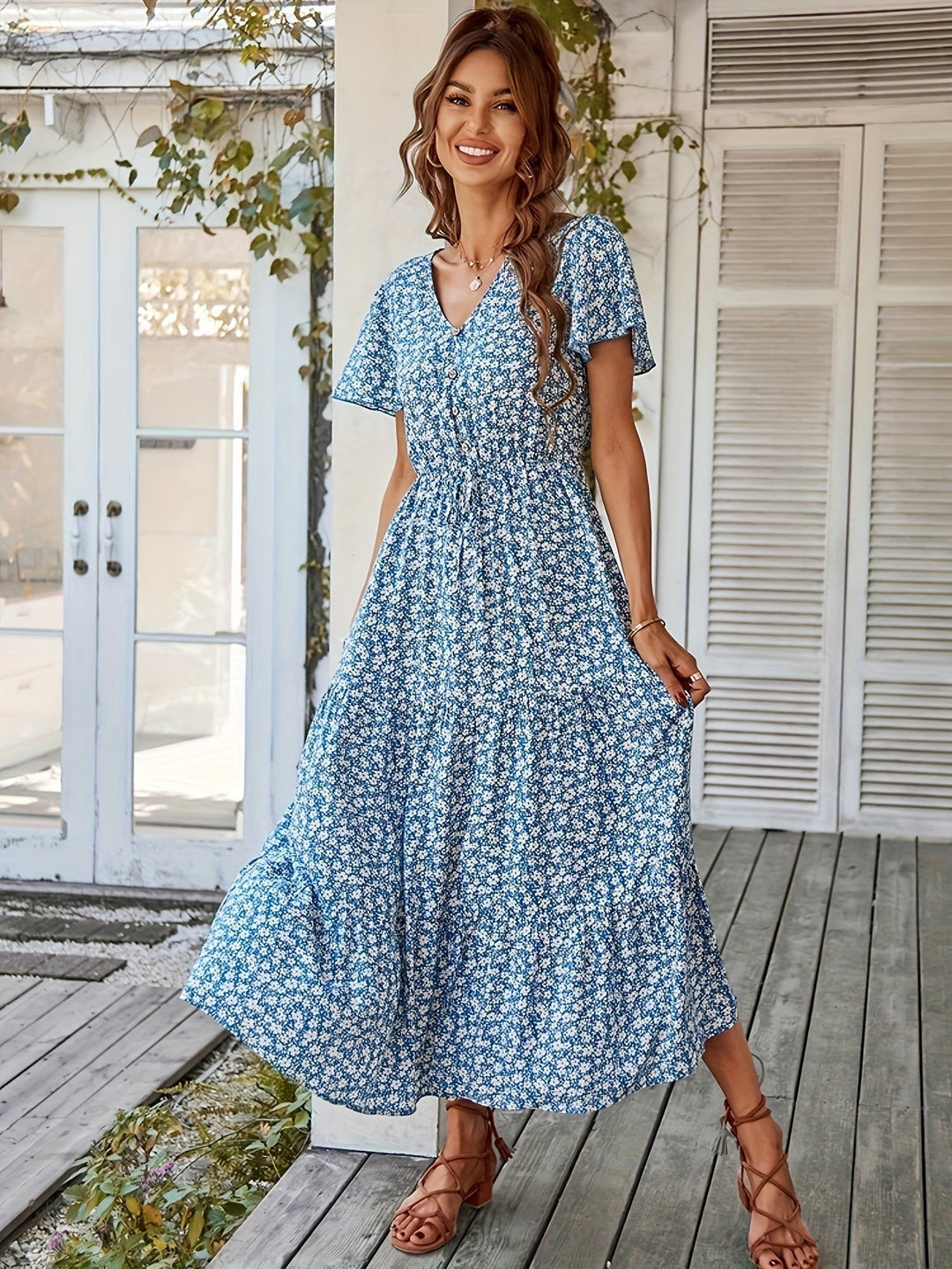 Selina | Women's Elegant Maxibito with V-Neck and Short Sleeve