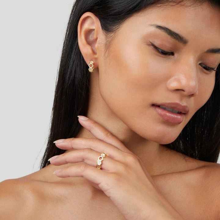 Cinthia | Gold and Crystal Ring