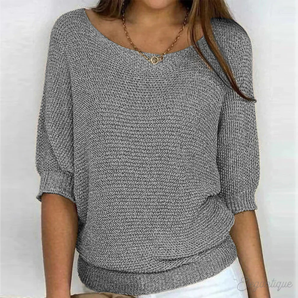 Eunice | Women's Relaxed Top with Round Neck